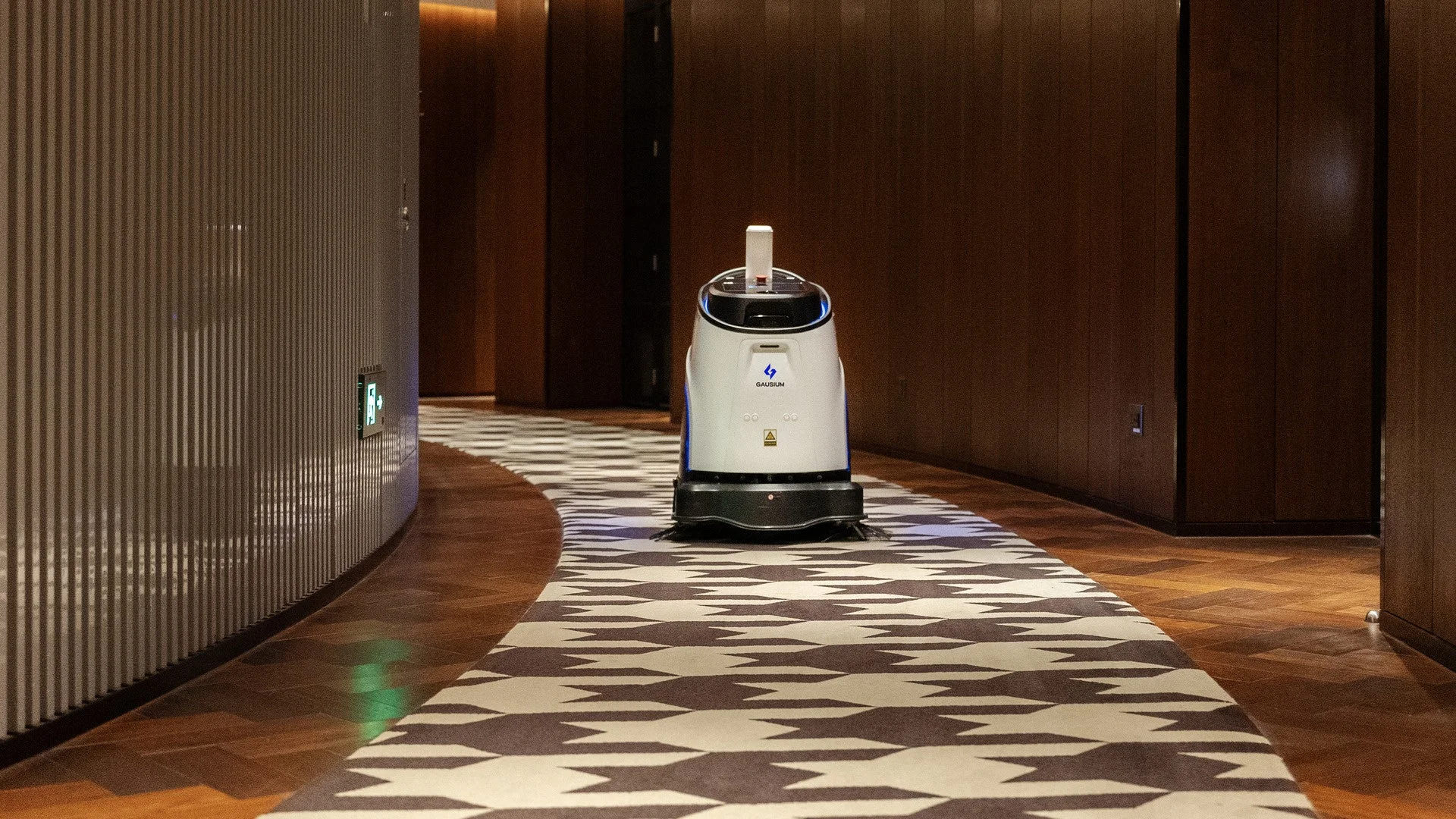 ホテルでの清掃ロボット